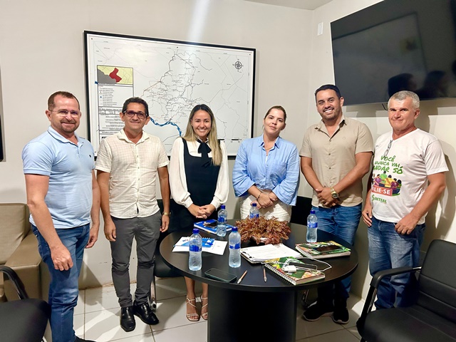 Prefeitura e Sinteal acordam reajuste de 10% para professores da rede municipal